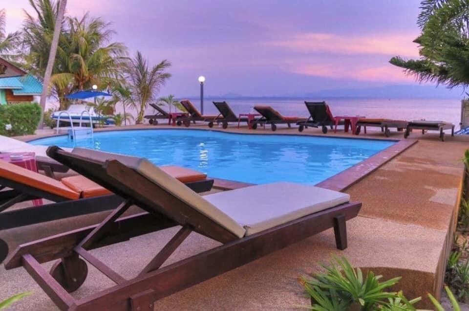 Phangan Lodge Баан Тай Екстериор снимка